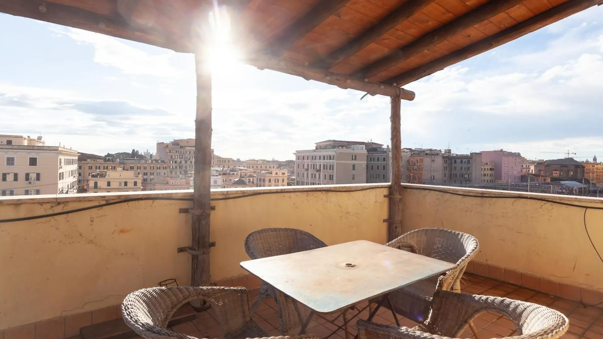 Daire San Lorenzo Skyrail Loft - By Openroma