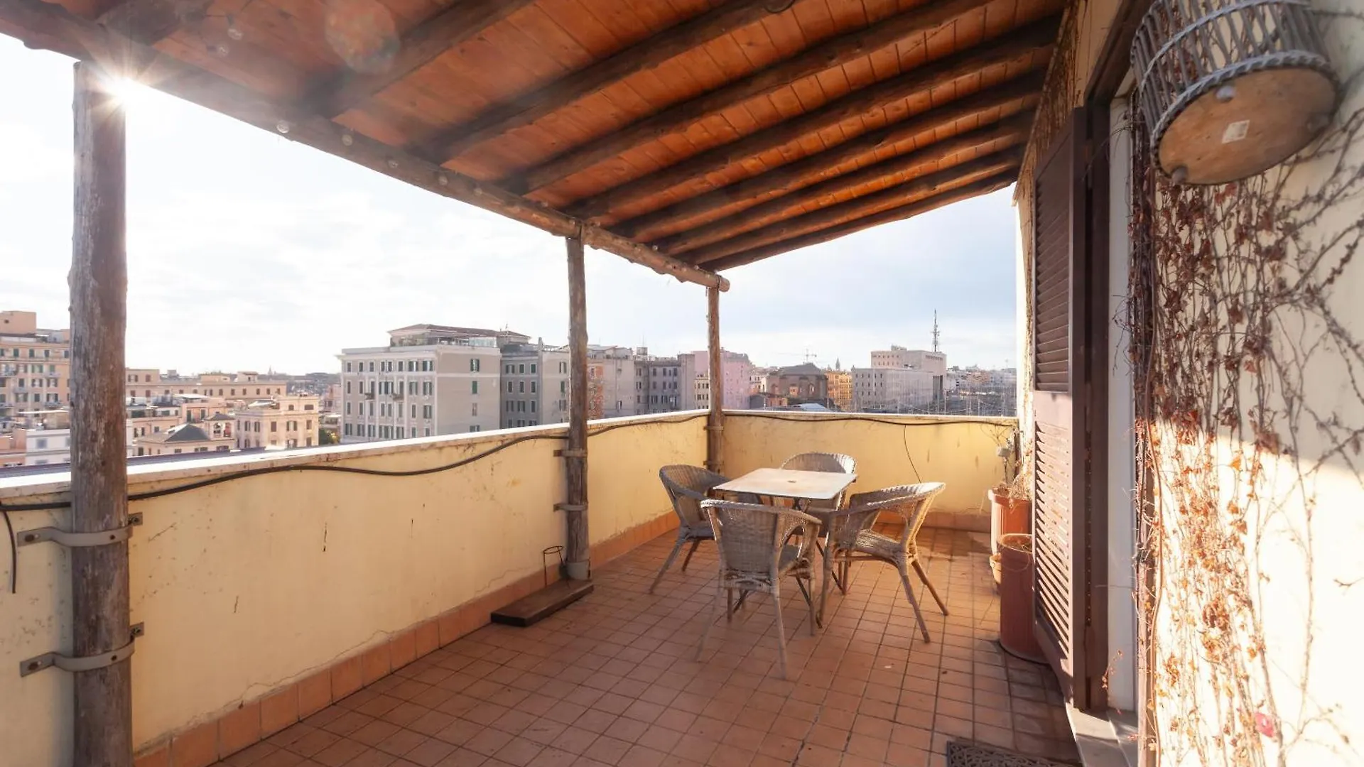 San Lorenzo Skyrail Loft - By Openroma